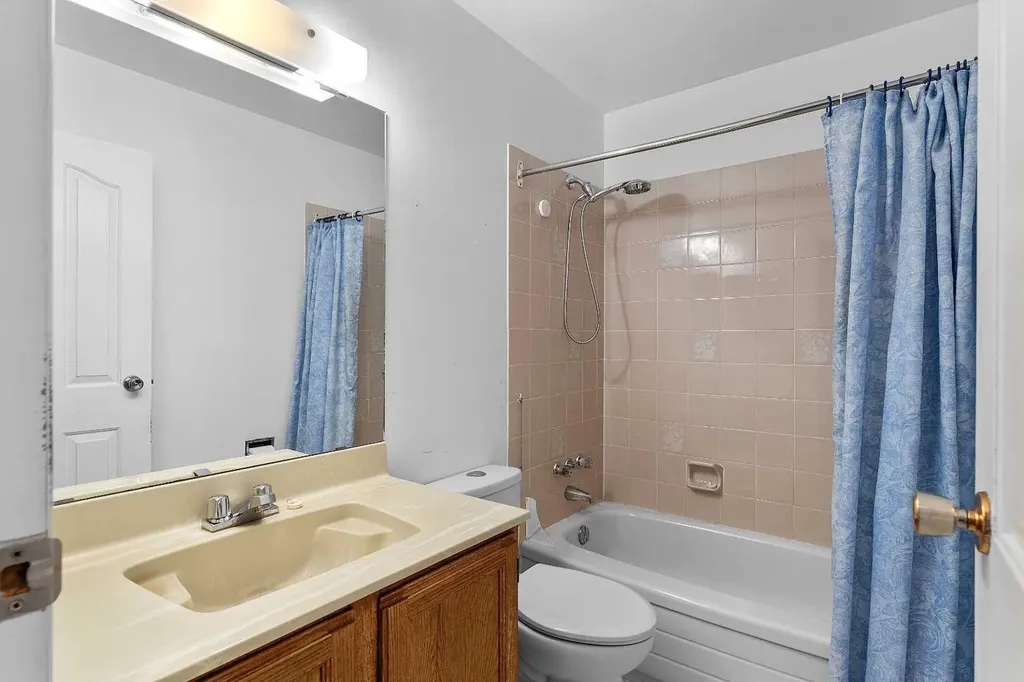 905 6 Street SE High River AB T1V1K3