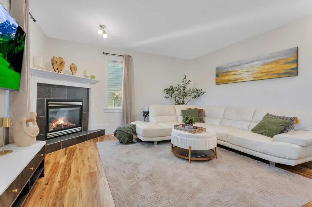 111 Reichley Street Red Deer AB T4P 3X8