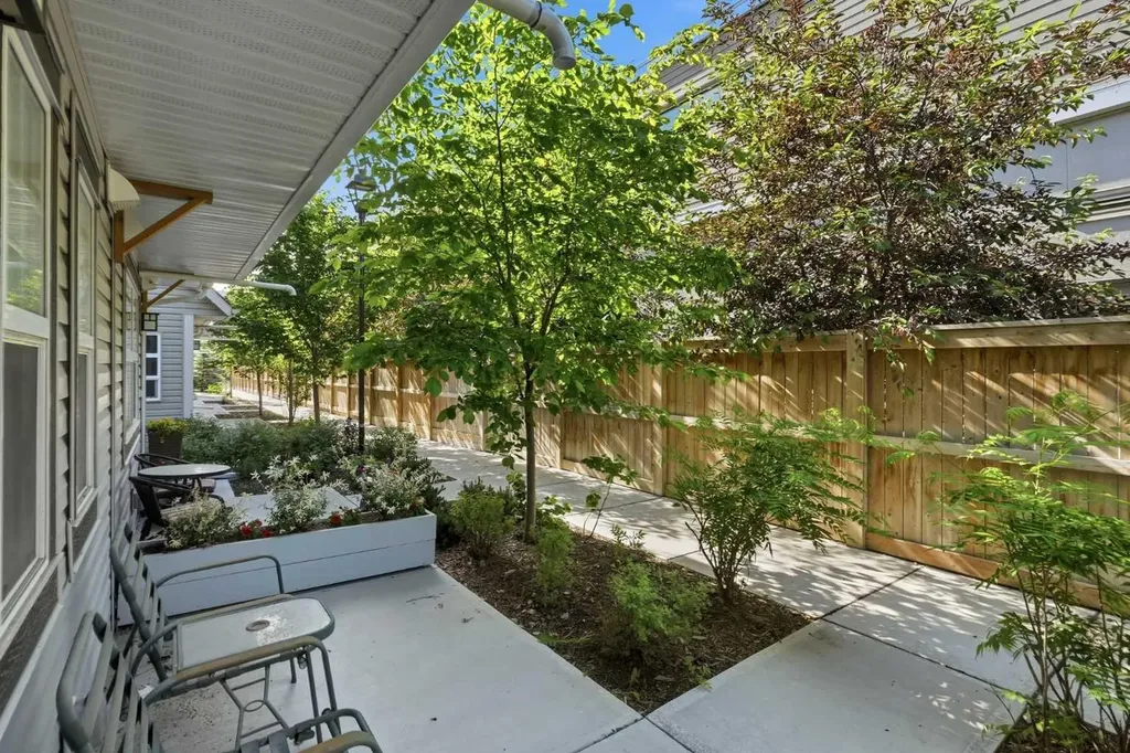 29 Legacy Path SE Calgary AB T2X 4H9
