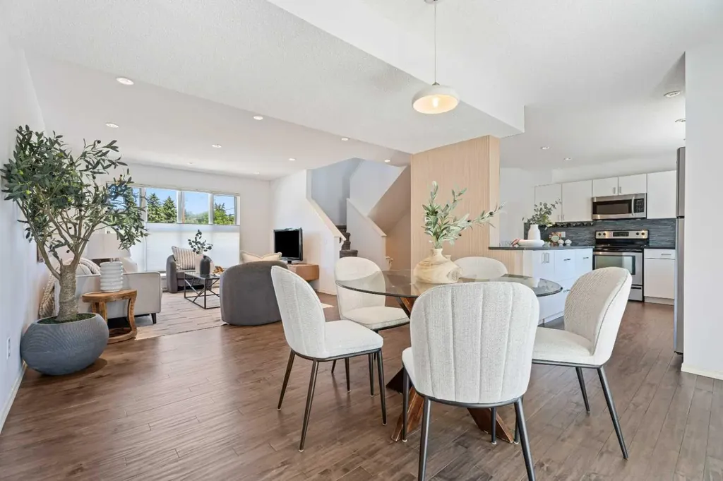 3311 5 Avenue NW Calgary AB T2N 4T5