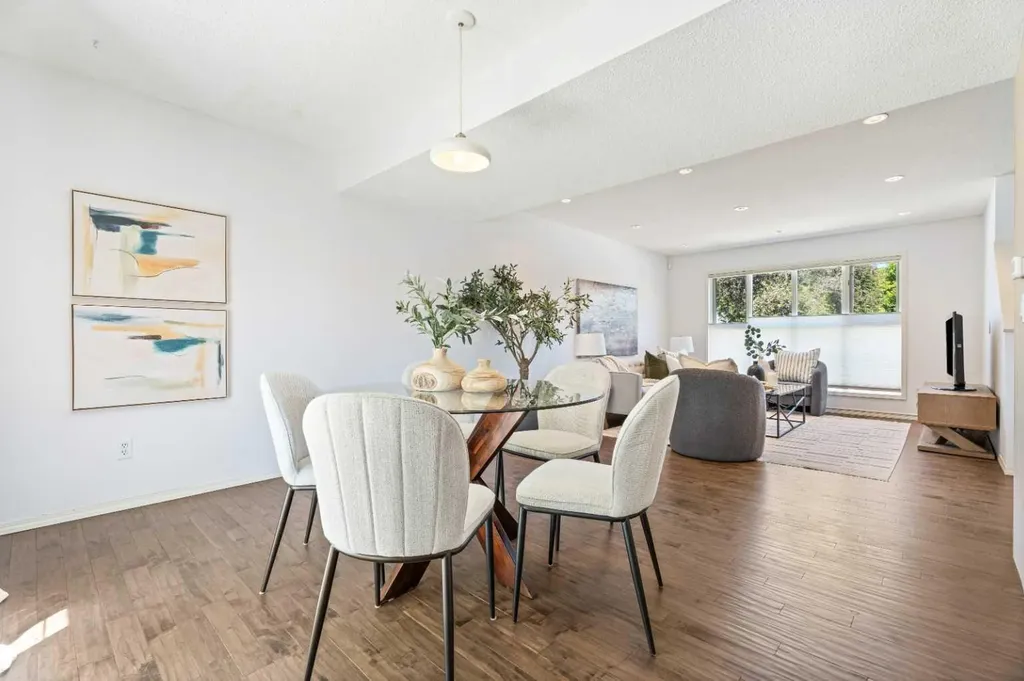 3311 5 Avenue NW Calgary AB T2N 4T5