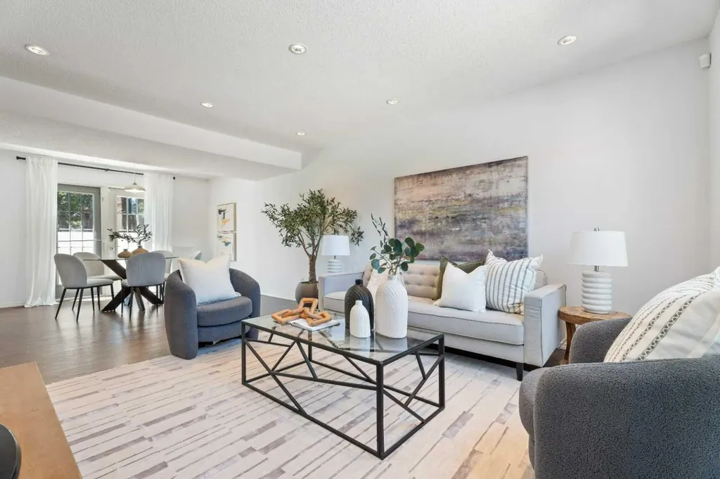 3311 5 Avenue NW Calgary AB T2N 4T5