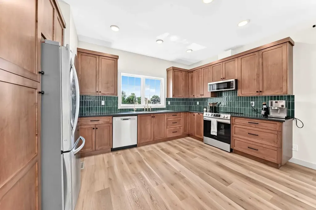 6 Napoleon Meadows Way Innisfail AB T4G 0N6