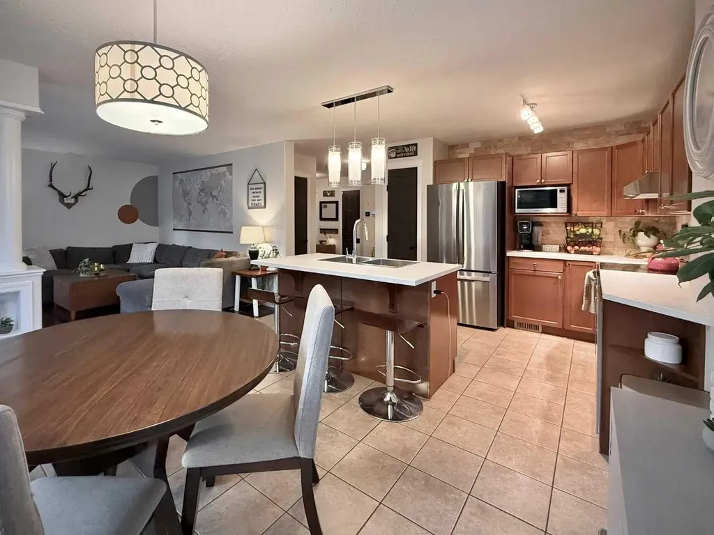 6006 87a Street Grande Prairie AB T8W 2X2