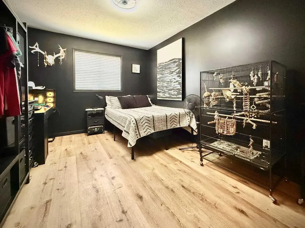 6006 87a Street Grande Prairie AB T8W 2X2