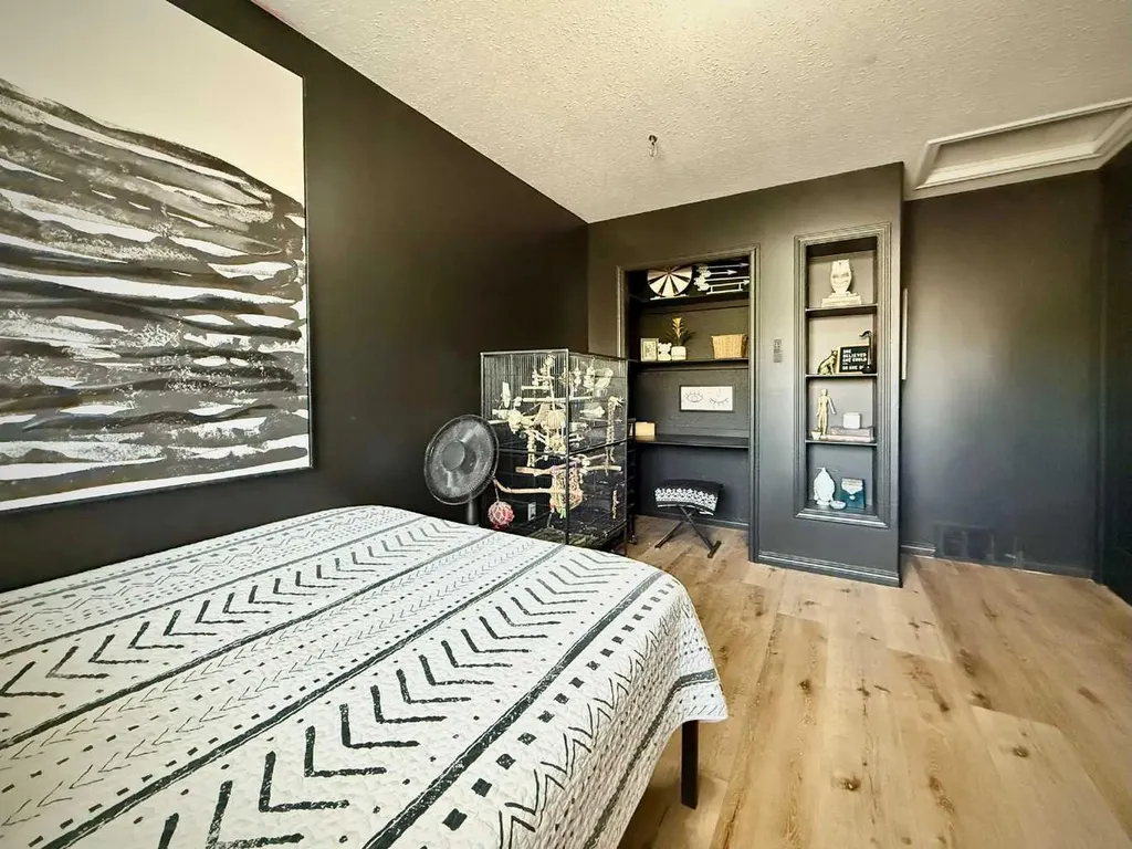 6006 87a Street Grande Prairie AB T8W 2X2