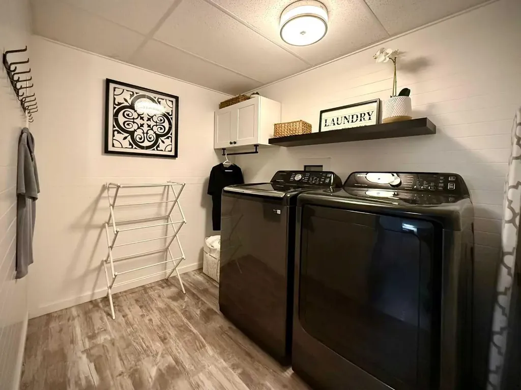6006 87a Street Grande Prairie AB T8W 2X2