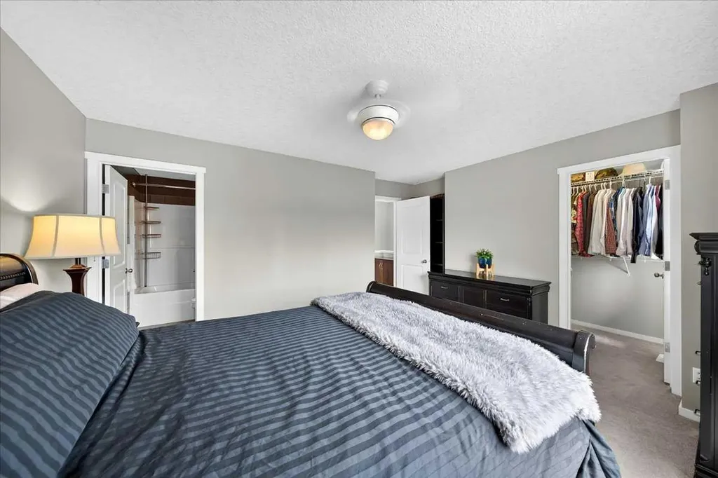 483 Silverado Plains Circle SW Calgary AB T2X 0H3