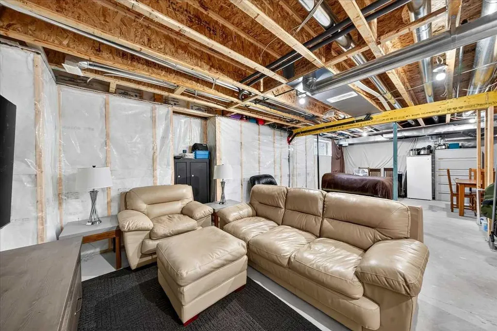 483 Silverado Plains Circle SW Calgary AB T2X 0H3