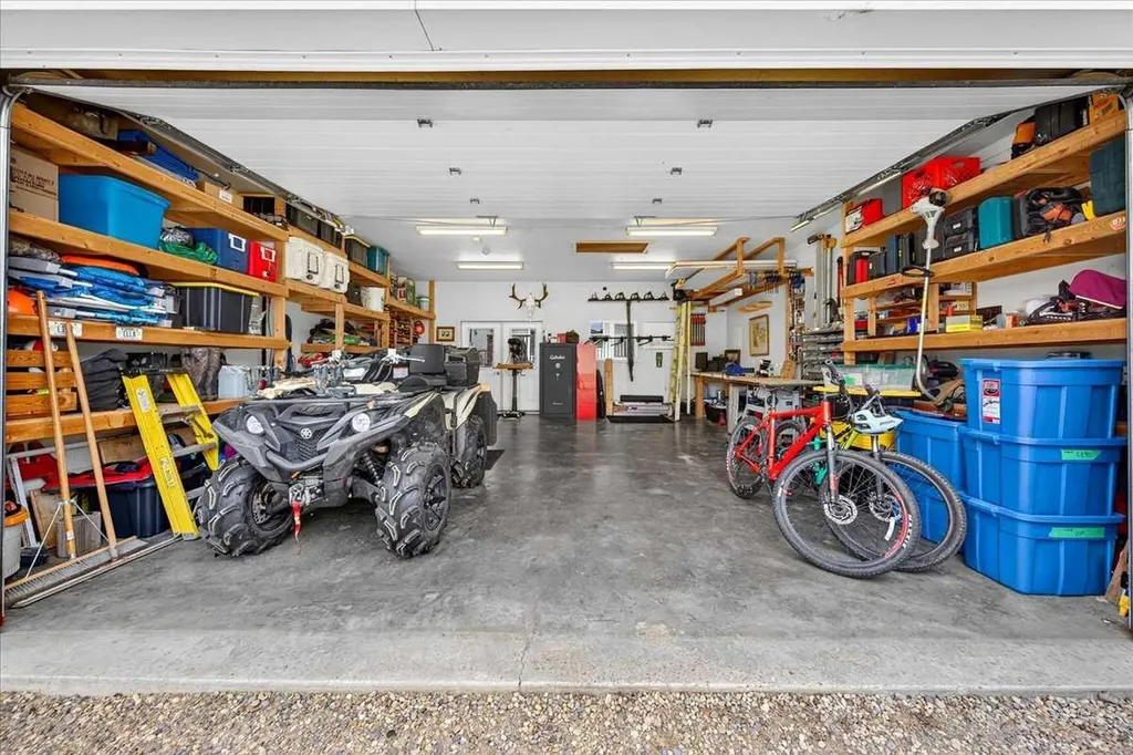 483 Silverado Plains Circle SW Calgary AB T2X 0H3
