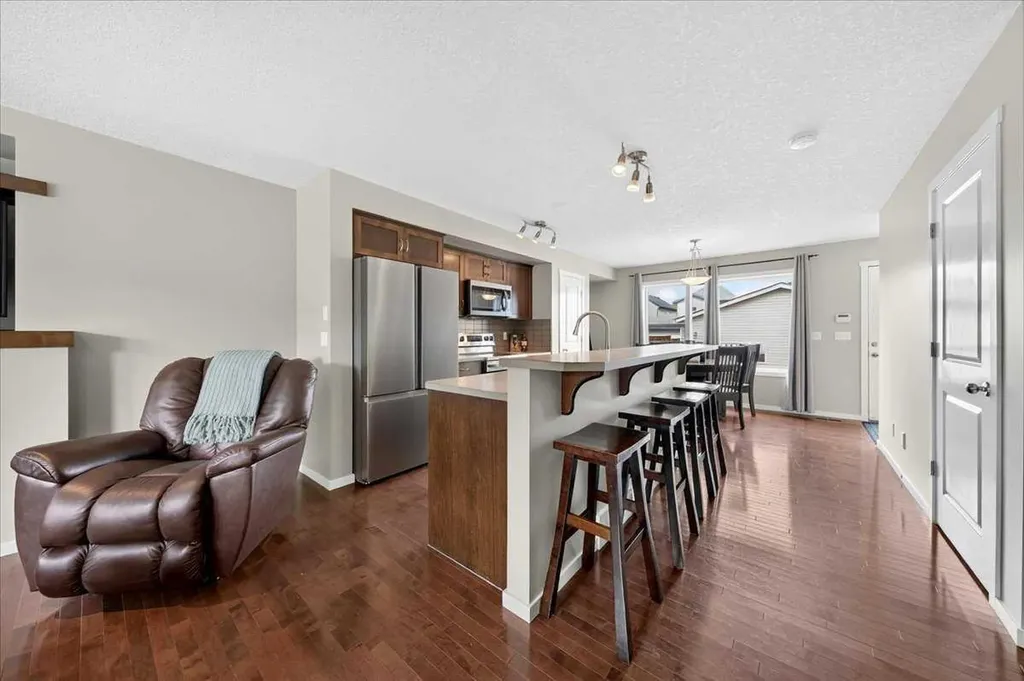 483 Silverado Plains Circle SW Calgary AB T2X 0H3