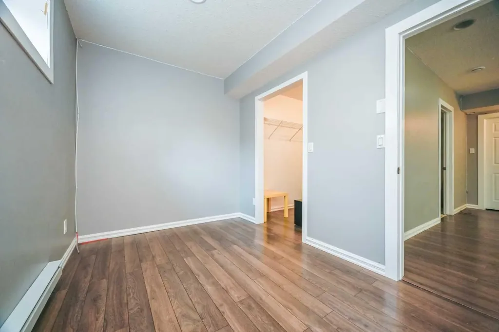 8841 Lakeland Drive Grande Prairie AB T8X 1V8