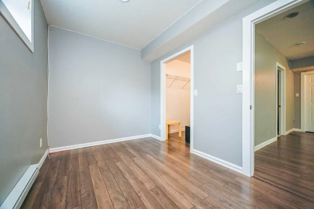 8841 Lakeland Drive Grande Prairie AB T8X 1V8