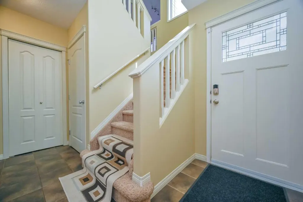 8841 Lakeland Drive Grande Prairie AB T8X 1V8