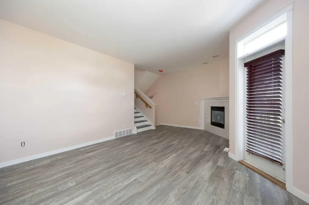 98 Wilson Drive Fort Mcmurray AB T9H 0A1