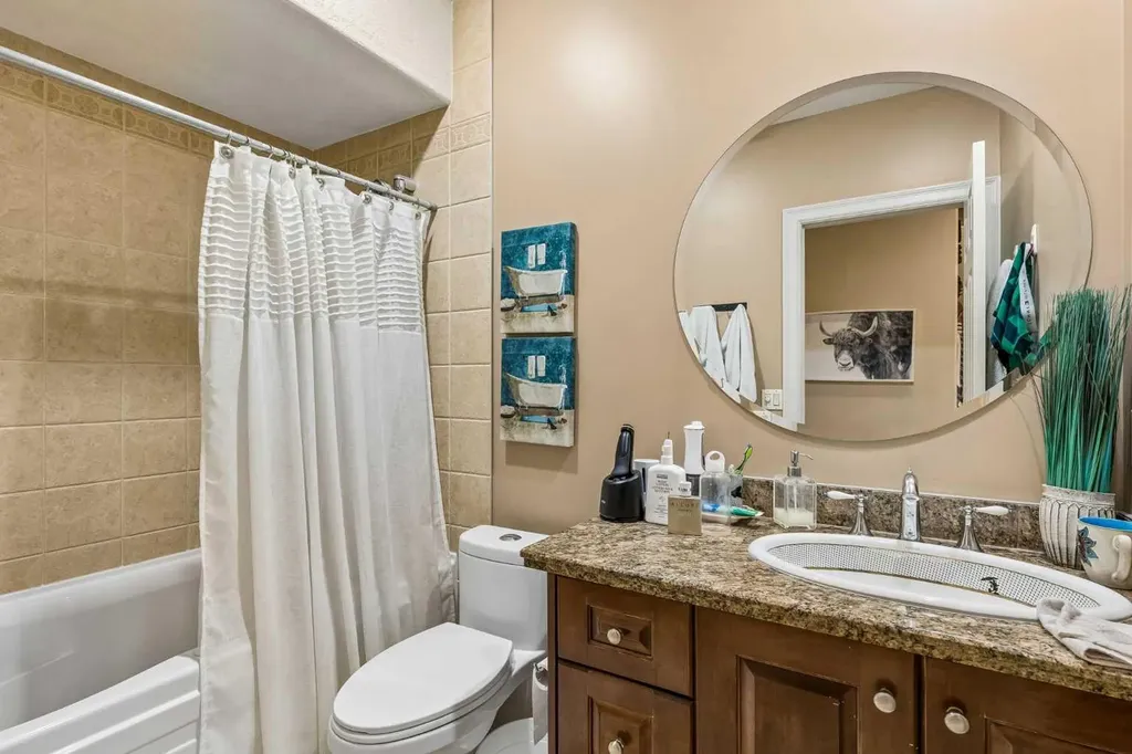 73 Hidden Creek Park NW Calgary AB T3A 6C6