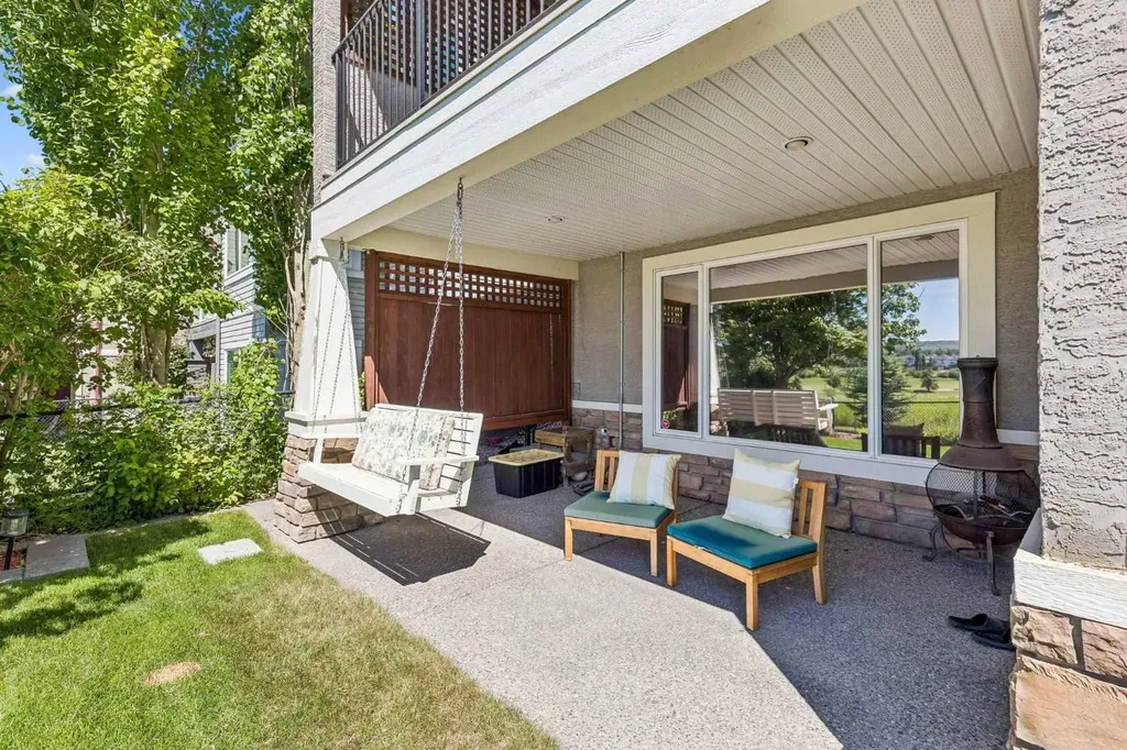 73 Hidden Creek Park NW Calgary AB T3A 6C6