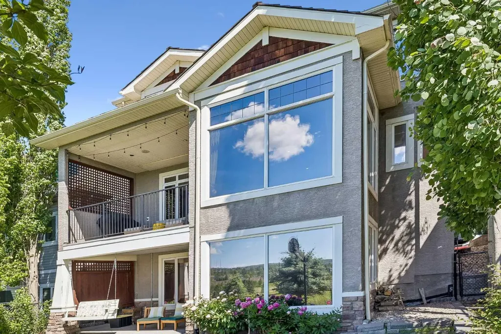 73 Hidden Creek Park NW Calgary AB T3A 6C6