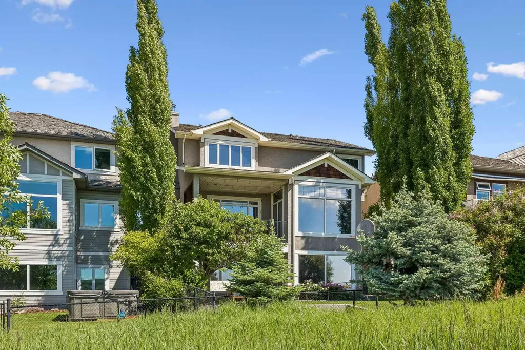 73 Hidden Creek Park NW Calgary AB T3A 6C6