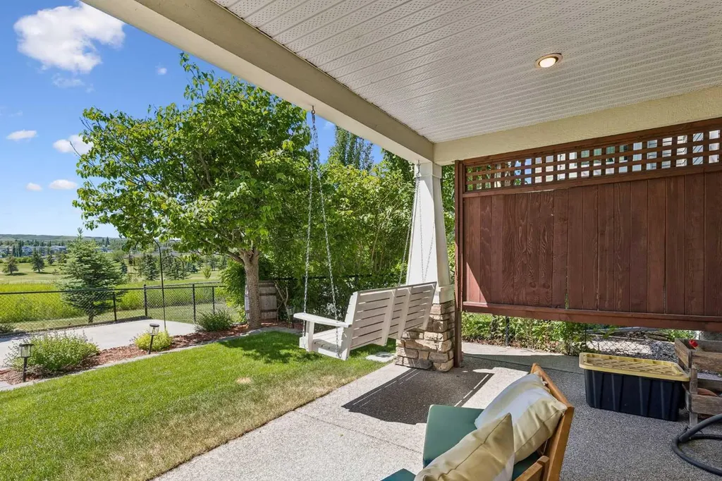 73 Hidden Creek Park NW Calgary AB T3A 6C6
