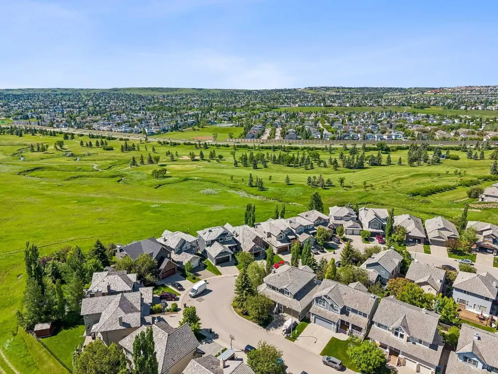 73 Hidden Creek Park NW Calgary AB T3A 6C6