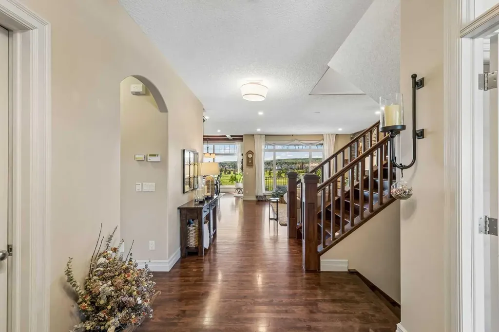 73 Hidden Creek Park NW Calgary AB T3A 6C6