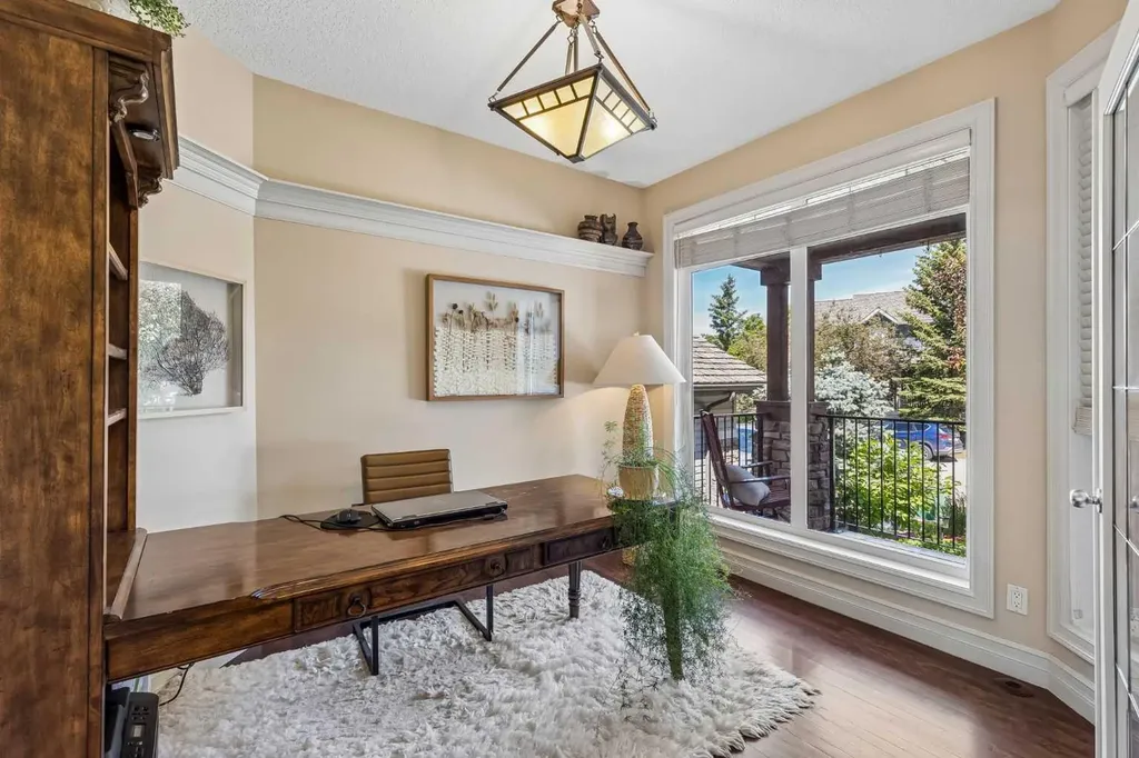 73 Hidden Creek Park NW Calgary AB T3A 6C6