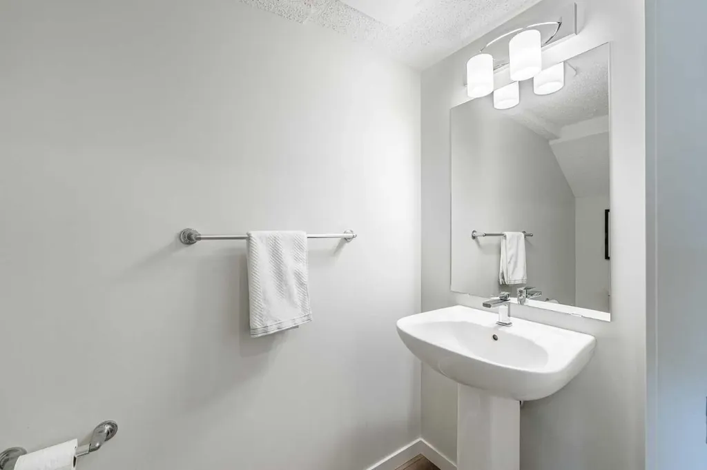 310 Cranbrook Square SE Calgary AB T3M 3K8