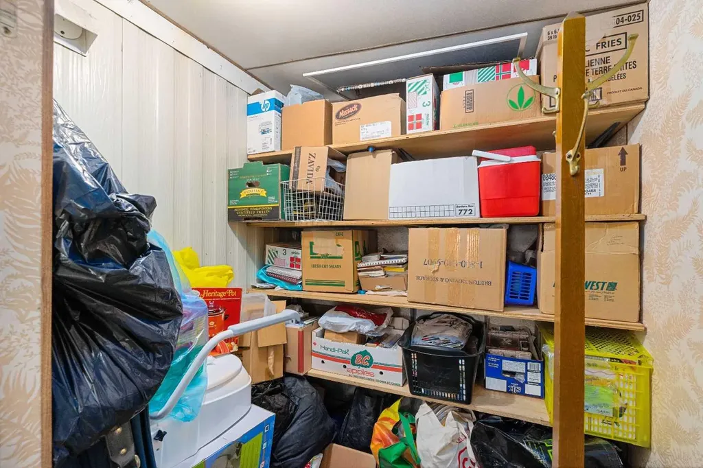 99 Arbour Lake Road NW Calgary AB T3G 4E4
