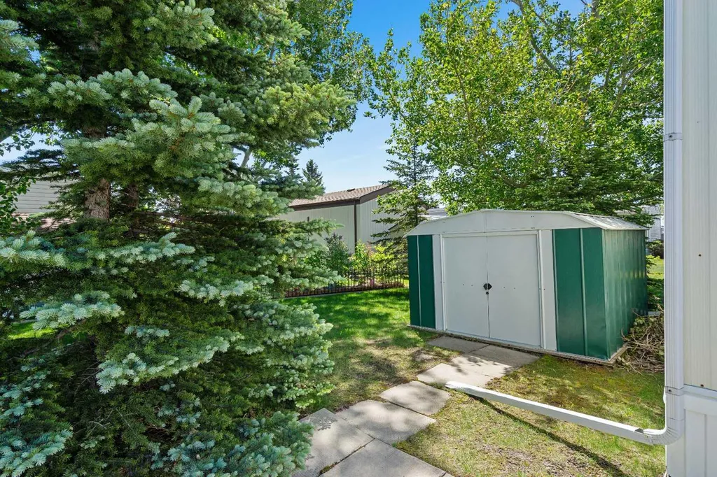 99 Arbour Lake Road NW Calgary AB T3G 4E4