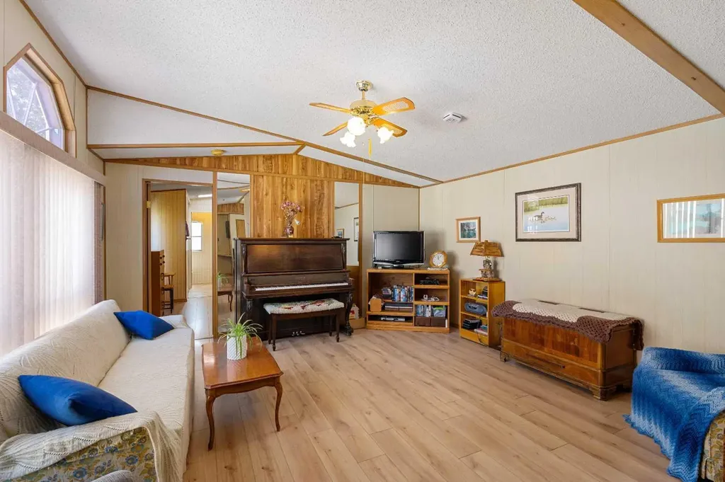 99 Arbour Lake Road NW Calgary AB T3G 4E4