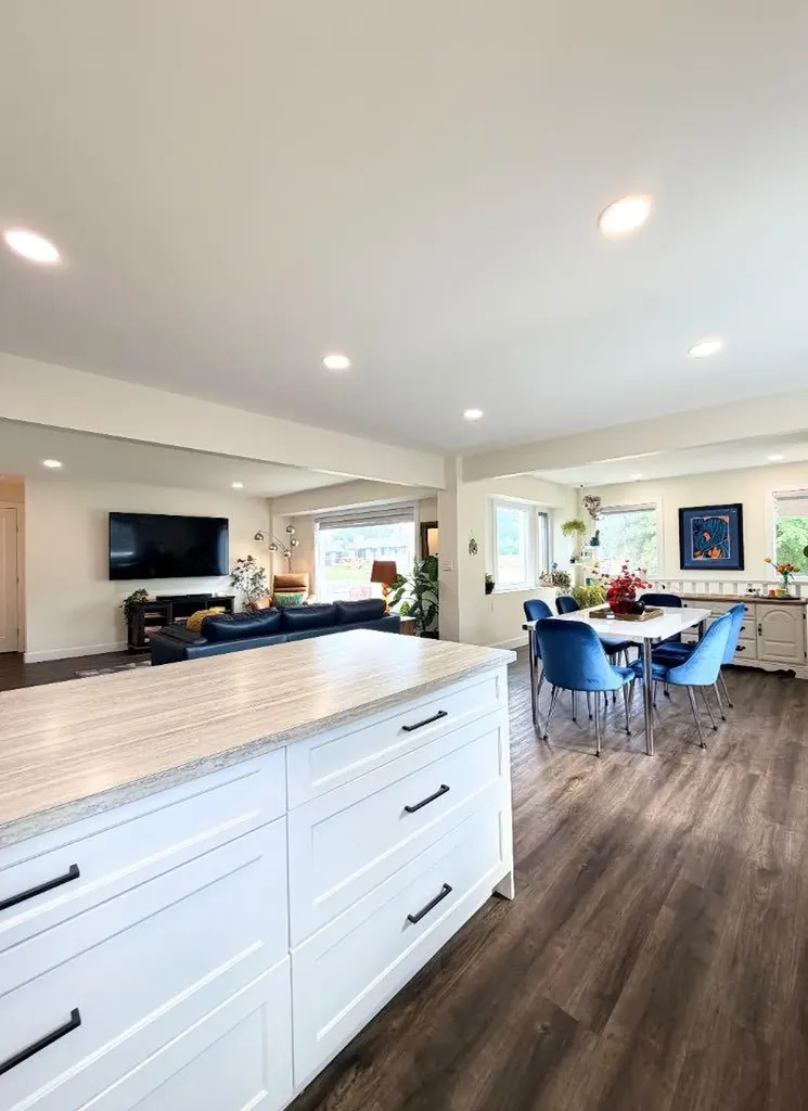 10104 89 Avenue Grande Prairie AB T8V 0E4