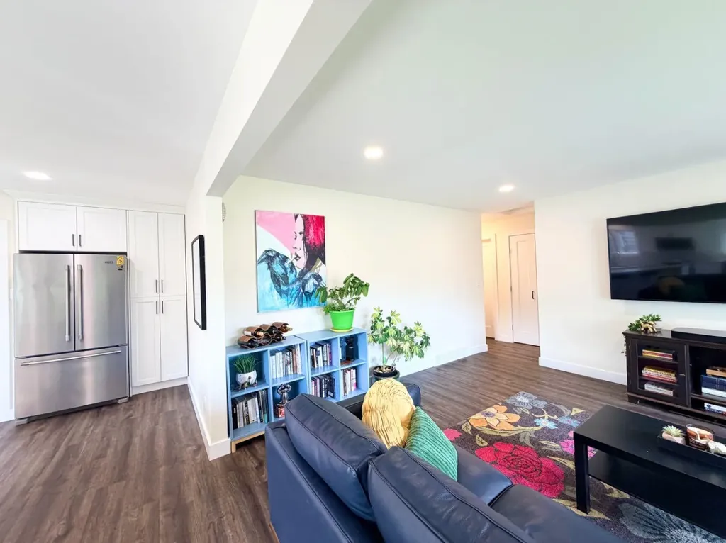 10104 89 Avenue Grande Prairie AB T8V 0E4