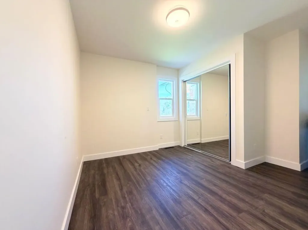 10104 89 Avenue Grande Prairie AB T8V 0E4