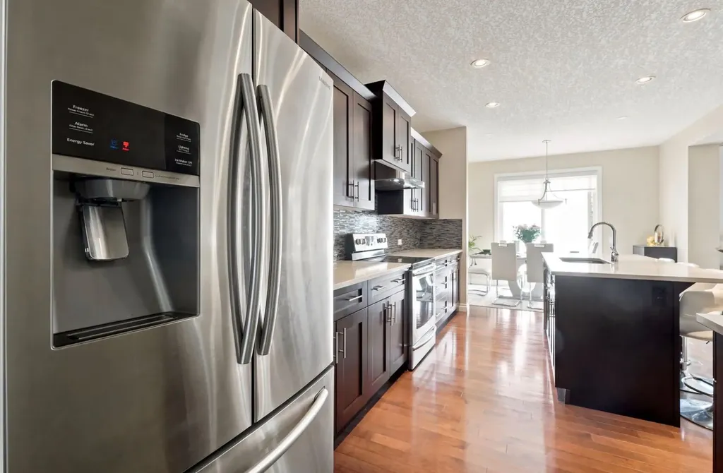 673 Marina Drive Chestermere AB T1X 0S3