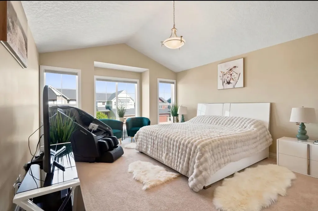 673 Marina Drive Chestermere AB T1X 0S3