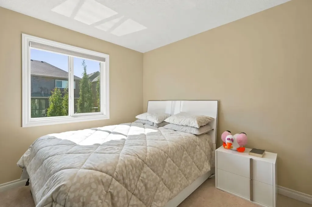 673 Marina Drive Chestermere AB T1X 0S3