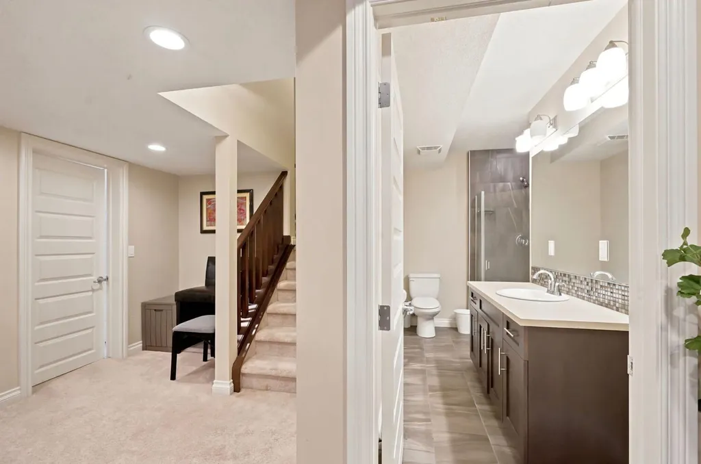 673 Marina Drive Chestermere AB T1X 0S3
