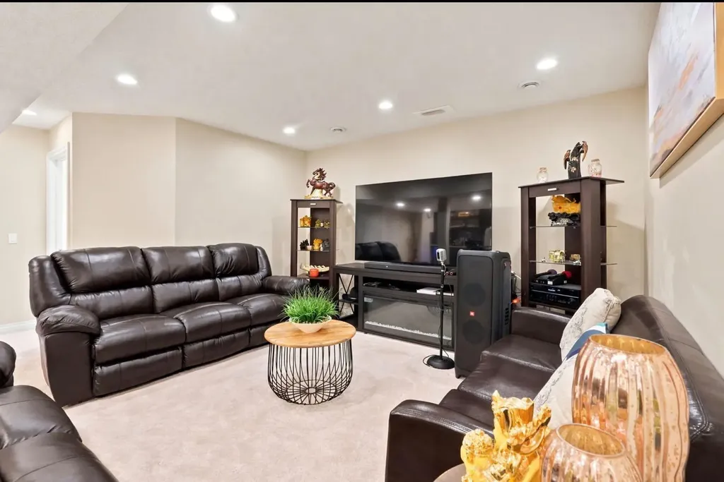 673 Marina Drive Chestermere AB T1X 0S3