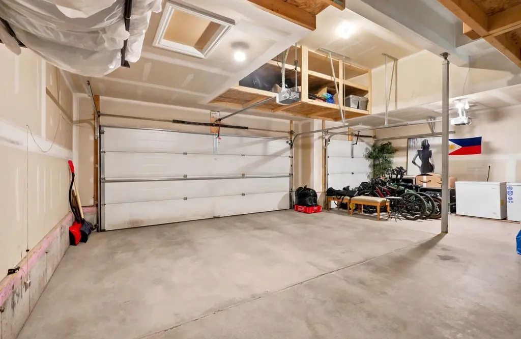 673 Marina Drive Chestermere AB T1X 0S3