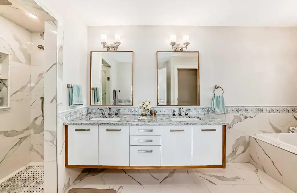 56 Patterson Crescent SW Calgary AB T3H 1T1