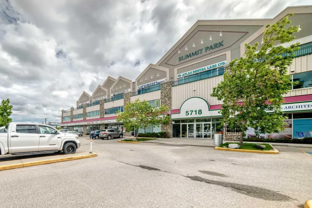 5718 1a Street SW Calgary AB T2H 0E8