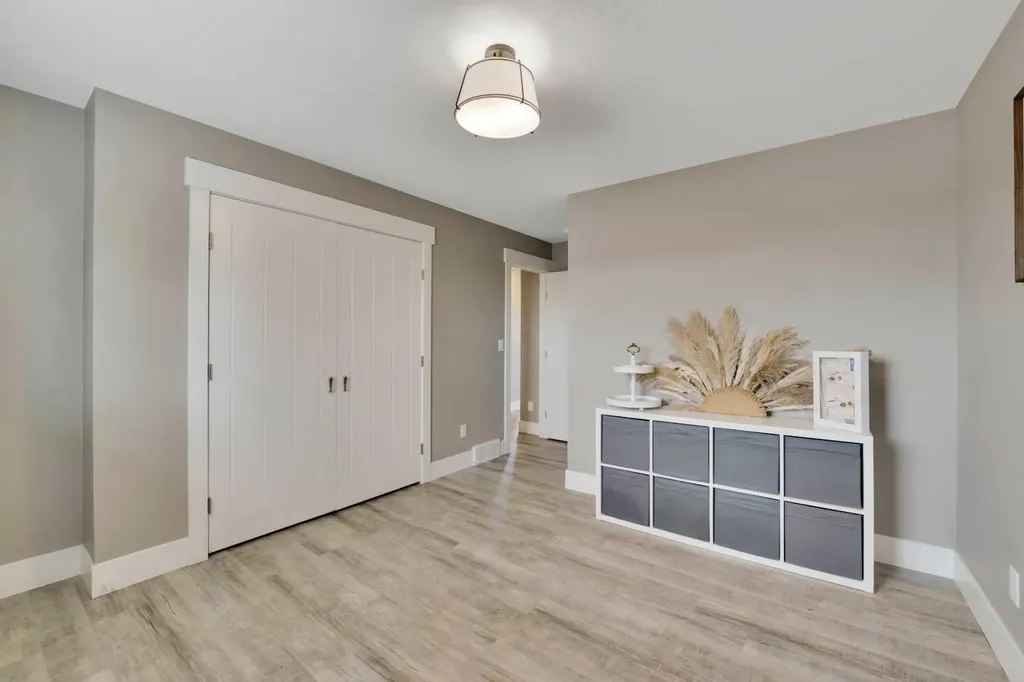367 Lancaster Drive Red Deer AB T4R 0R1