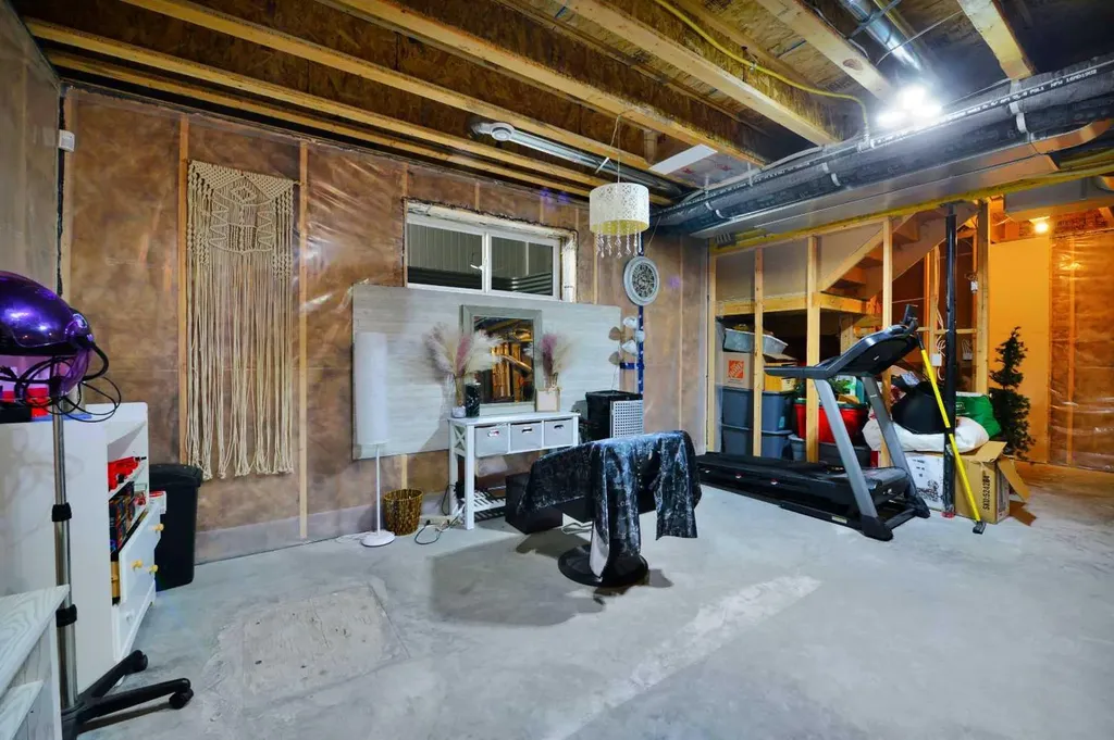 367 Lancaster Drive Red Deer AB T4R 0R1