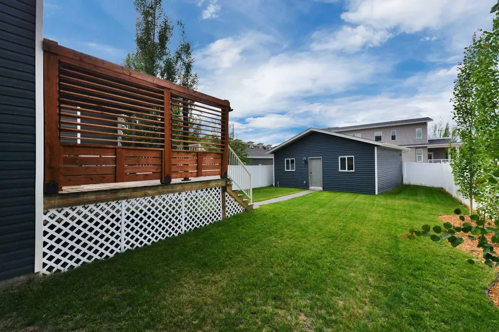 367 Lancaster Drive Red Deer AB T4R 0R1