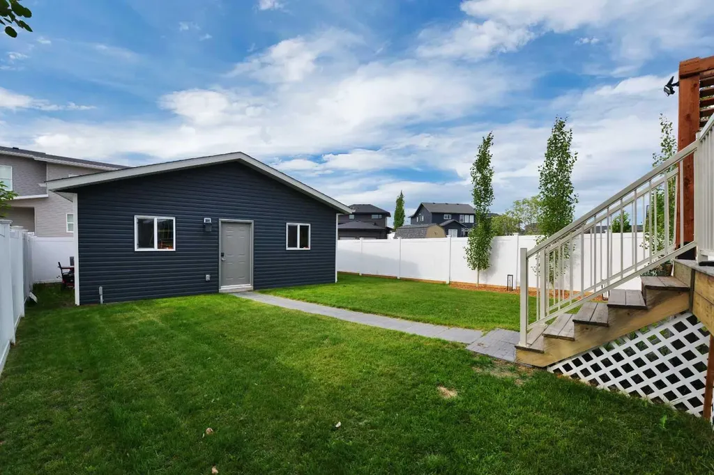 367 Lancaster Drive Red Deer AB T4R 0R1