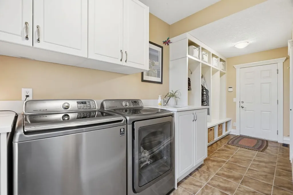 258244 10 Street E Rural Foothills County AB T0L 0X0