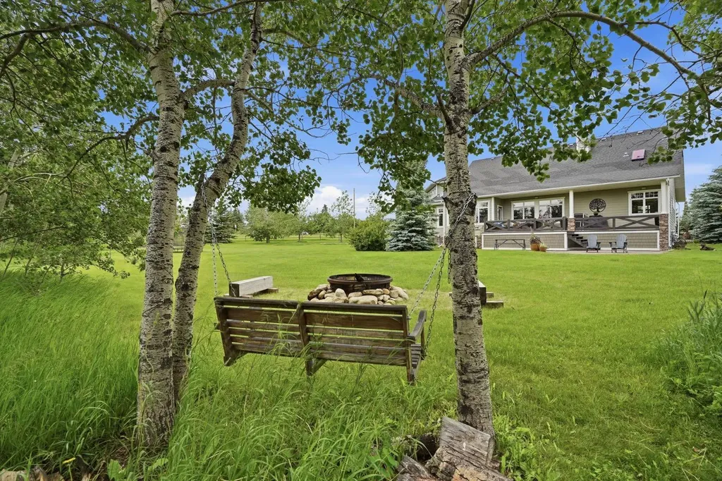258244 10 Street E Rural Foothills County AB T0L 0X0