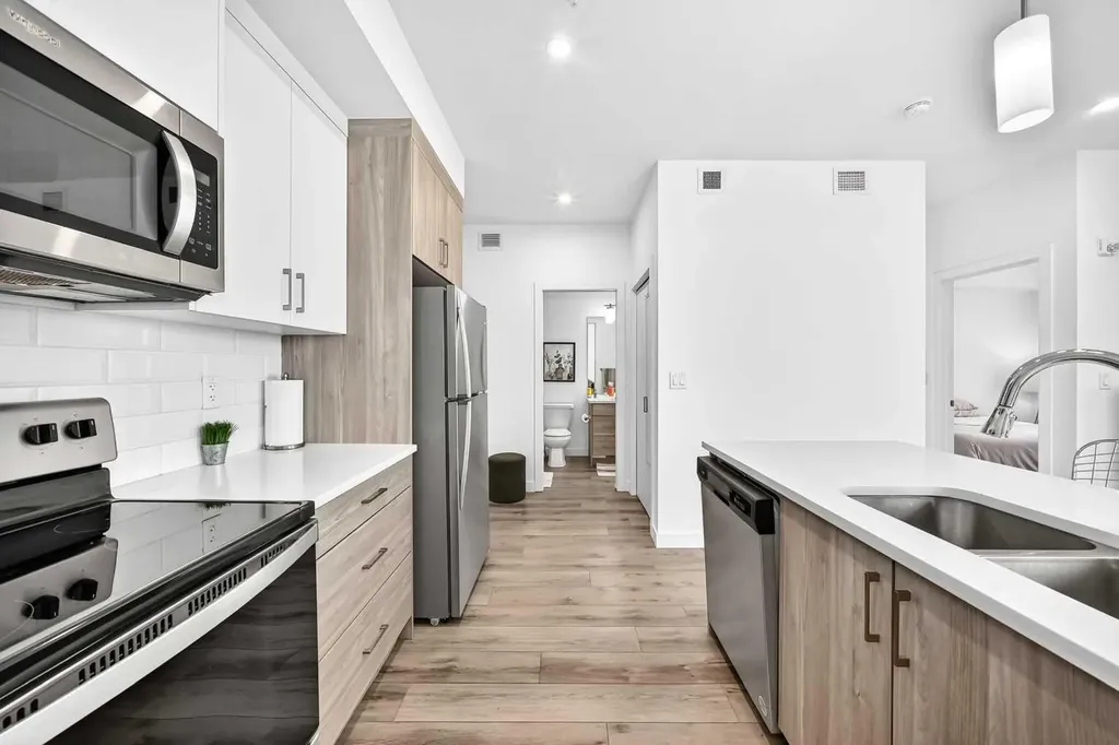 205 Spring Creek Common SW Calgary AB T3H 6H4