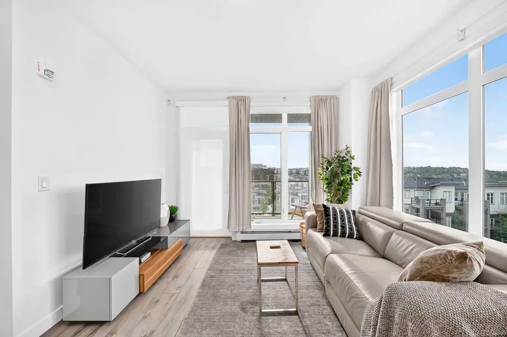 205 Spring Creek Common SW Calgary AB T3H 6H4